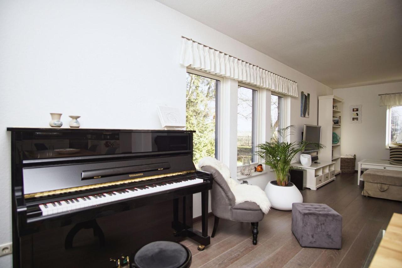 Komfortables Haus Mit Kamin, Sauna, Garten, Terrasse - Ferienhaus Sternschnuppe Wiek auf Rügen Extérieur photo