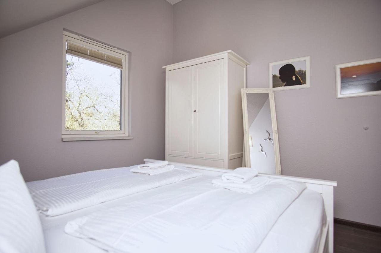 Komfortables Haus Mit Kamin, Sauna, Garten, Terrasse - Ferienhaus Sternschnuppe Wiek auf Rügen Extérieur photo